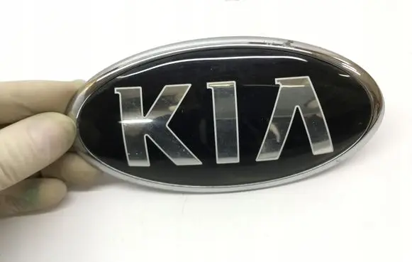 KIA Ceed Manufacturers badge/model letters 
