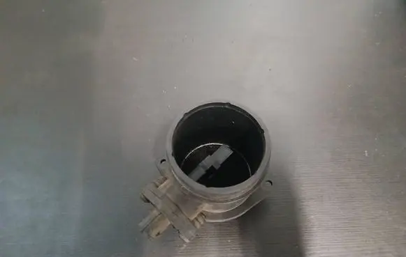 Volvo XC90 Mass air flow meter 0280218088 8670115
