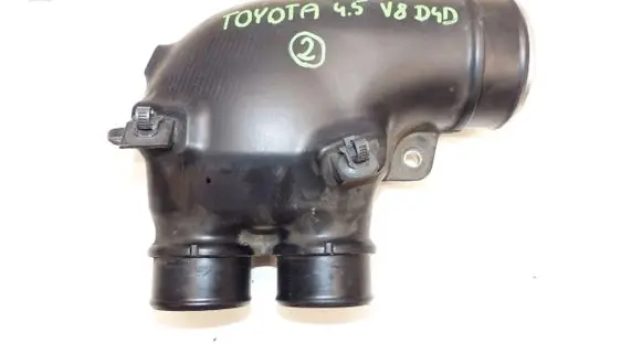 Air intake hose/pipe