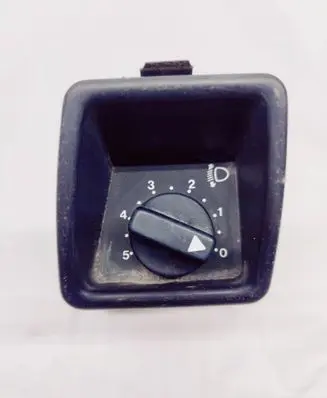 Ford Fiesta Headlight level height control switch 89FB13K031AB 89FB-13K031AB