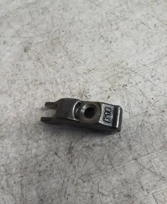 Opel Meriva A Fuel Injector clamp holder