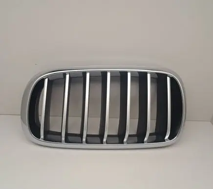 BMW X6M F86 Front bumper upper radiator grill 51137373697 7373697