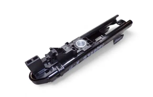 Volkswagen Touareg II Seat belt adjustment rail 3C8857819