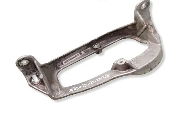 Mercedes-Benz B W246 W242 A/C compressor mount bracket 102339000B