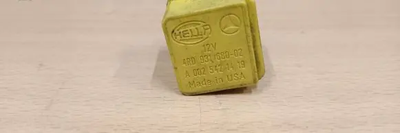 Mercedes-Benz S W220 Other relay A0025421419 4RD93168002