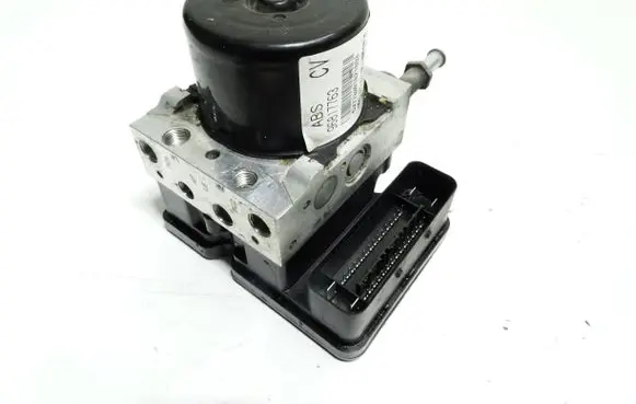 Chevrolet Captiva ABS Pump 96817763 25021206184 CV776301821803