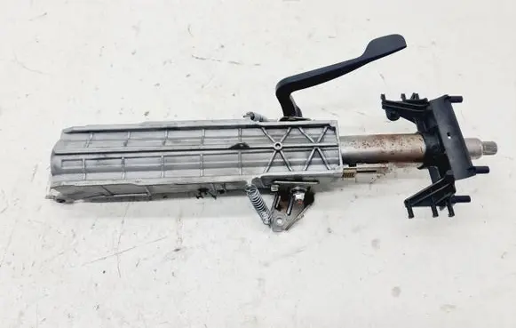 Steering wheel axle