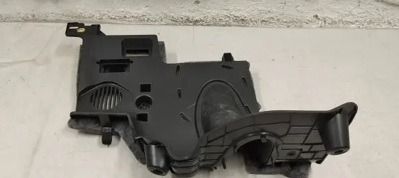 Dashboard lower bottom trim panel