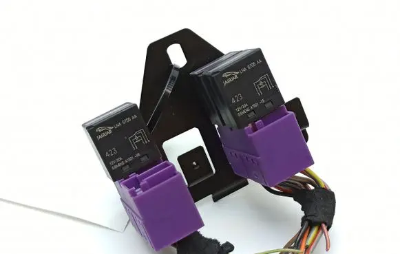 Jaguar XJ X300 Other relay LNA6705AA