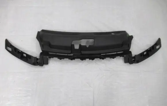 Peugeot 208 Front bumper mounting bracket 9673855880
