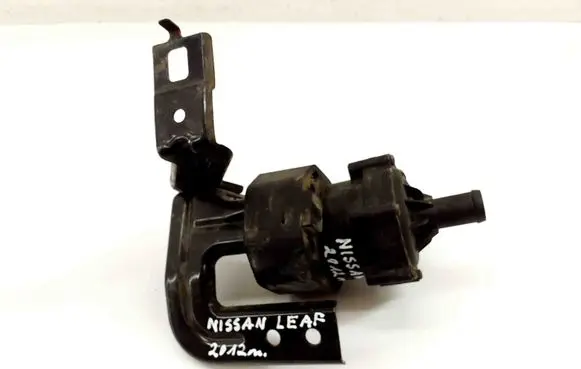 Nissan Leaf I (ZE0) Electric auxiliary coolant/water pump