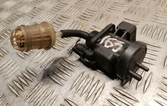 Mercedes-Benz ML W163 Turbo solenoid valve 0005450427