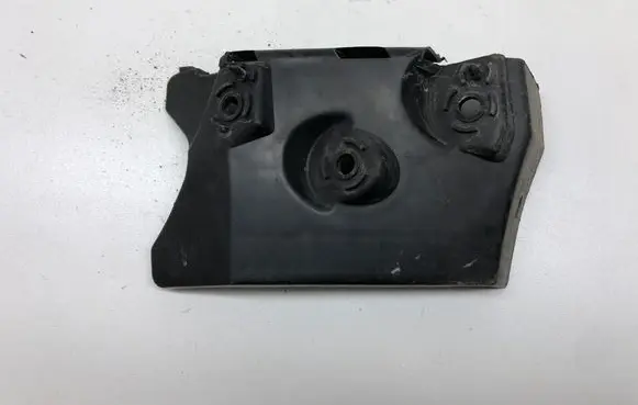 Seat Altea XL Front bumper mounting bracket 5P0807184A
