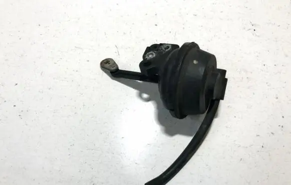 Valve vacuum
