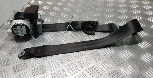 Audi A6 S6 C8 4K Front seatbelt 4K8857706