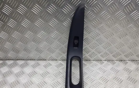 Audi A3 S3 8L Electric window control switch 8L3867172G
