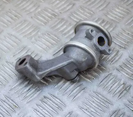 Audi A4 S4 B8 8K EGR valve 06E131102B