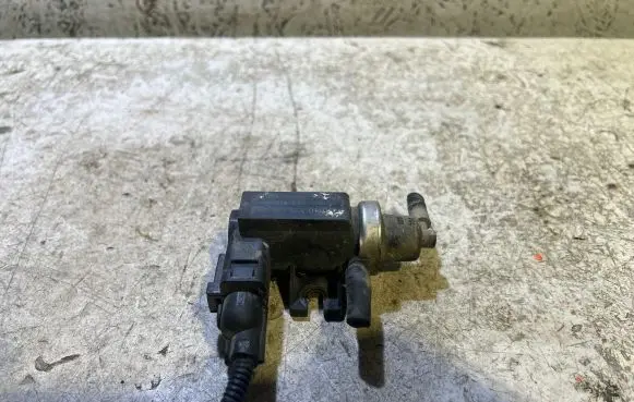 Volkswagen Sharan Turbo solenoid valve 1J0906627 01T069 72290320