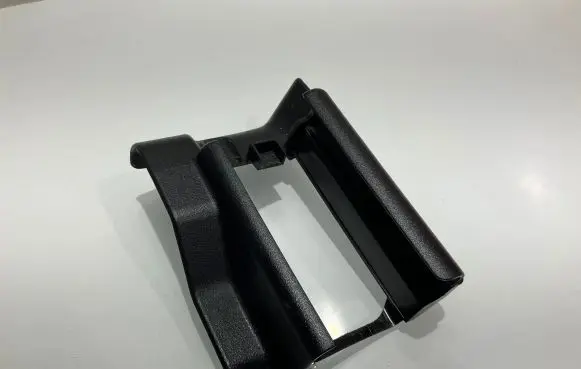 Mercedes-Benz CLS C219 Front driver seat rail trim A2119192520 77020005
