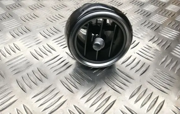 Mercedes-Benz GLC X253 C253 Dash center air vent grill A2058304604