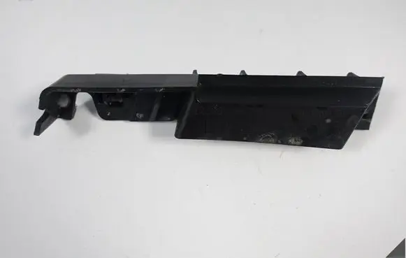Audi A8 S8 D4 4H Front bumper mounting bracket 4H0807283A