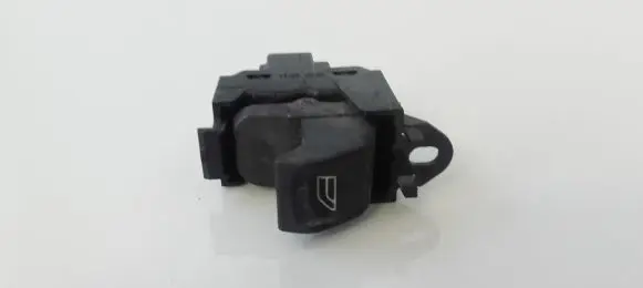 Volvo V70 Electric window control switch 30773273