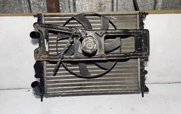 Renault Megane II Radiator set 8200125767