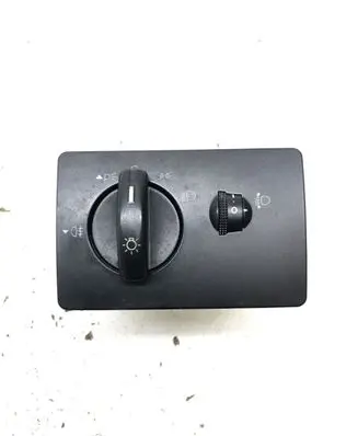 Ford Focus Light switch 4M5T13A024EA