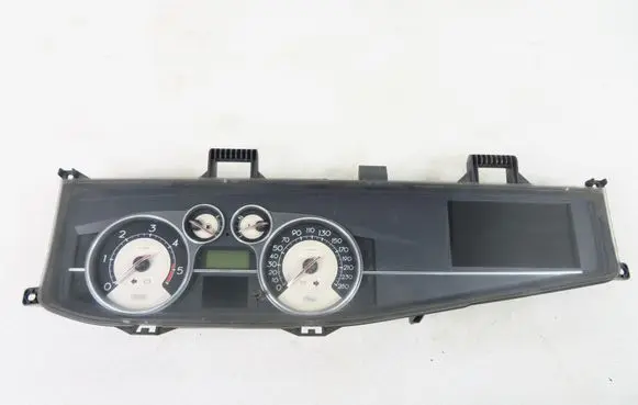 Renault Vel Satis Speedometer (instrument cluster) 8200326981 8200413088