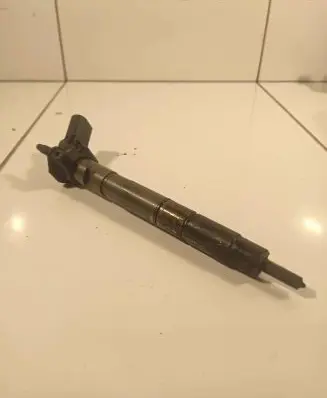 Audi A6 S6 C6 4F Fuel injector 0445115052 07031301030 070312