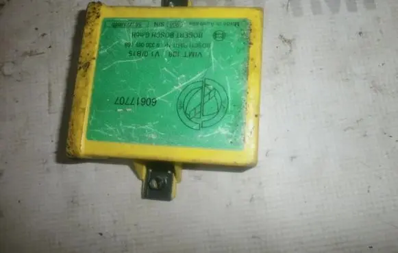 Alfa Romeo 145 - 146 Immobilizer control unit/module 60617707 9330065168