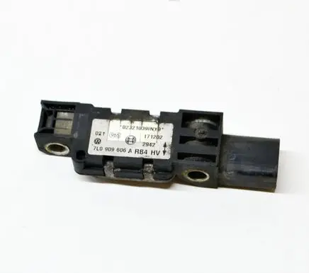 Volkswagen Phaeton Airbag deployment crash/impact sensor 7L0909606A