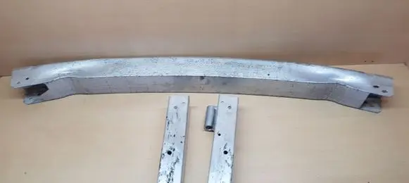 Porsche Macan (95B) Rear bumper cross member 8R0807313
