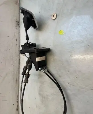 Dodge Caliber Gear shift rod 05062135AB