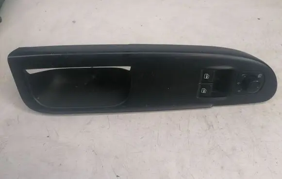 Volkswagen PASSAT B6 Front door window switch trim 3C2867172 1K0959565L
