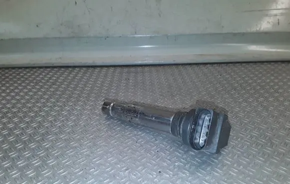 Volkswagen Golf Plus High voltage ignition coil