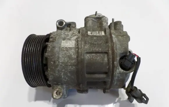 Land Rover Discovery 3 - LR3 Air conditioning (A/C) compressor (pump) 19D623