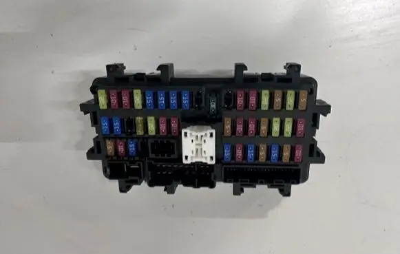 Infiniti Q50 Fuse box set 0011173305235507