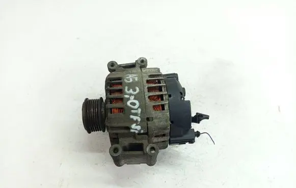 Audi A4 S4 B8 8K Generator/alternator 06E903016S
