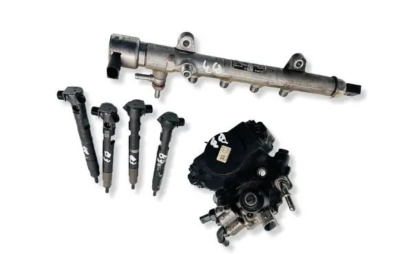 Mercedes-Benz GLK (X204) Fuel injection system set A6510702887 1433603288856 27568SAJ6