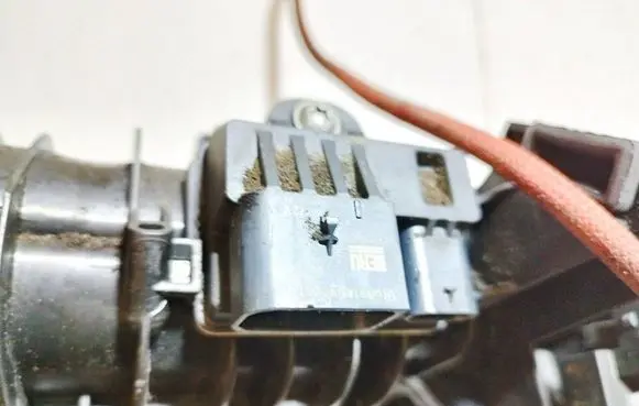 BMW 5 GT F07 Glow plug pre-heat relay 781085603