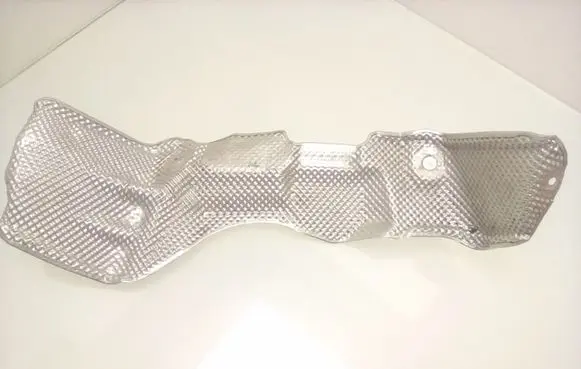 Volvo XC90 Exhaust heat shield 31360175