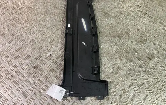Volvo XC90 Radiator trim 31383508