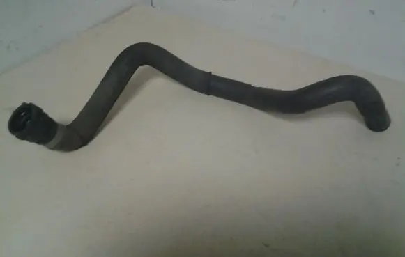 Audi A4 S4 B7 8E 8H Heater radiator pipe/hose 8E2819350T