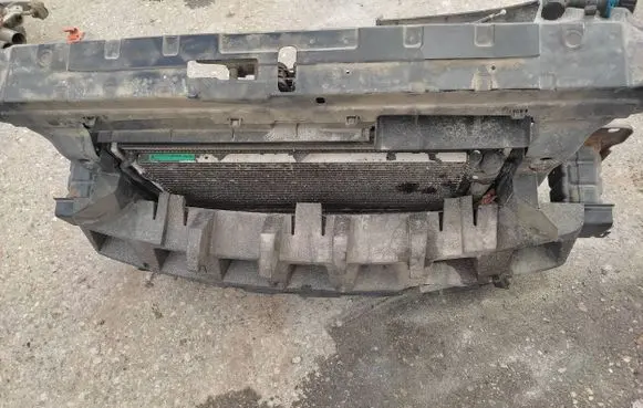Skoda Yeti (5L) Radiator support slam panel 5L0807109B 3t0807109c 1k0145803af