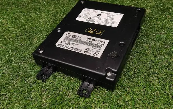 Volkswagen Jetta VI Bluetooth control unit module 7P6035730K