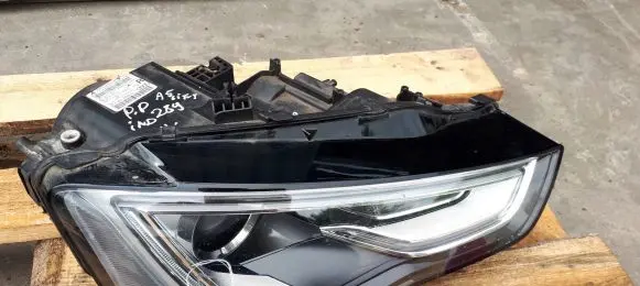 Audi A5 8T 8F Headlight/headlamp