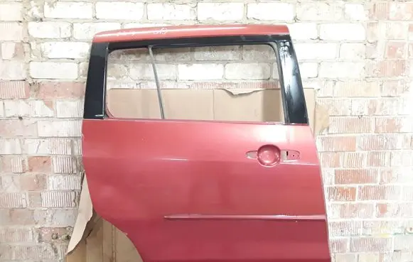 Mazda 5 Side sliding door 
