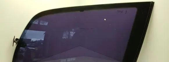 Volkswagen Golf IV Rear side window