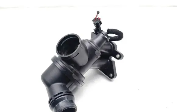 Jaguar F-Pace Thermostat/thermostat housing G4D33575AD